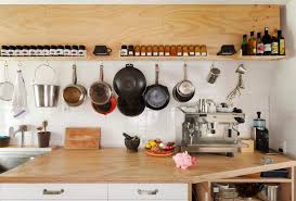 Choosing the Right Restaurant Equipment Supplies and Restaurant Supplies Store for Your Business