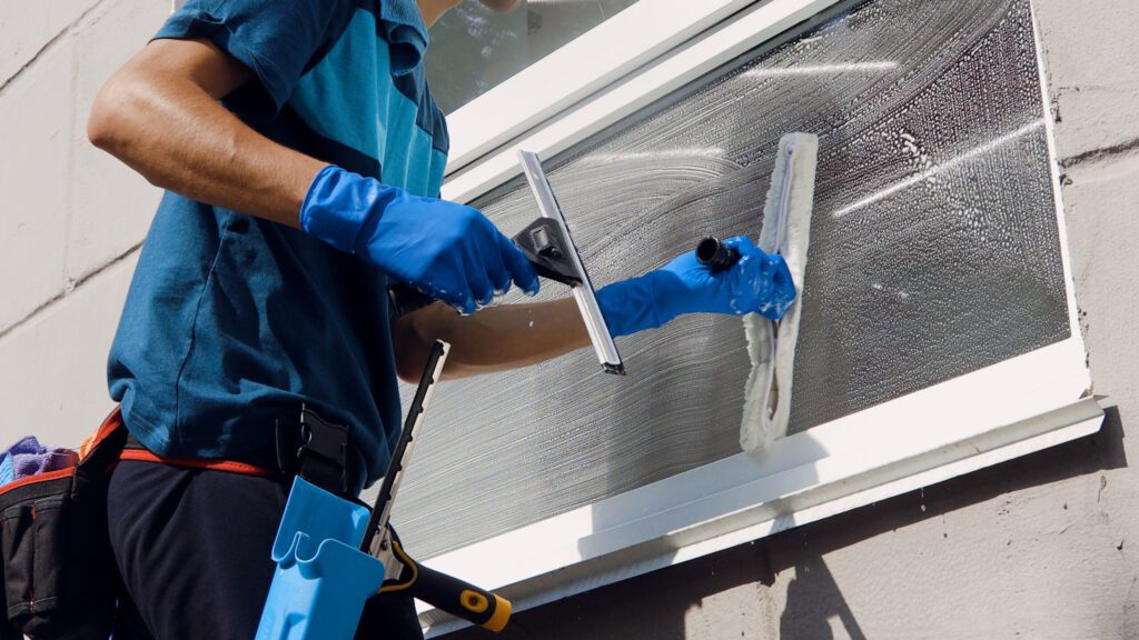 Preventing Glass Disasters: How Weather Shapes Your Home’s Window Health