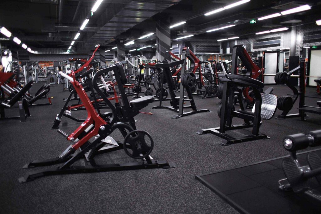 How to Select Durable Commercial Equipment for Gyms and Fitness Facilities