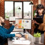 woman-explains-project-ideas-coworker_482257-119166